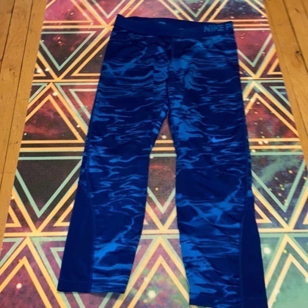 Nike Pro cropped Leggings
